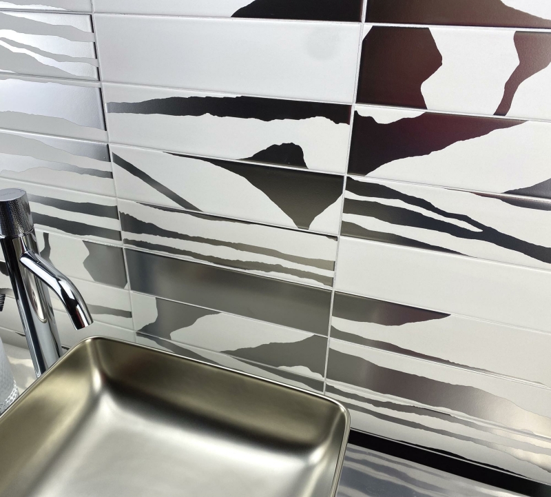 FLAT SAVANNAH WHITE & SILVER 7.5X30