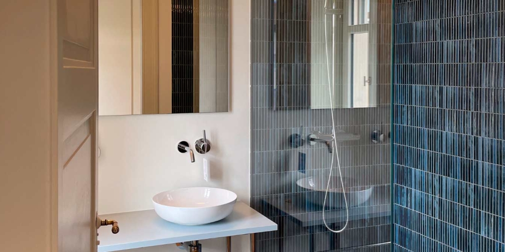 header-img