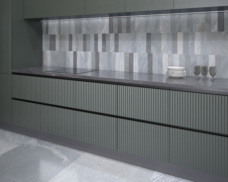 PIETRASANTA DARK GREY 7X28